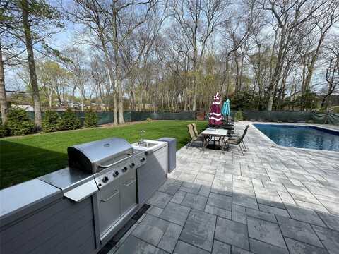 47 Beachfern Road, Center Moriches, NY 11934