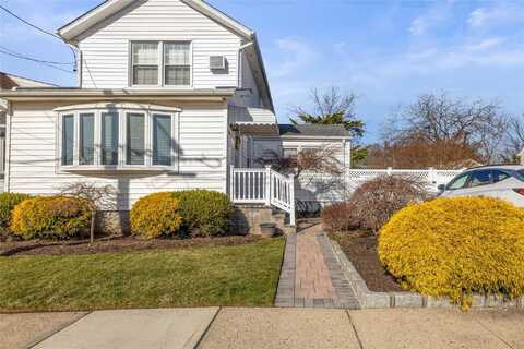724 Thrush Avenue, West Hempstead, NY 11552
