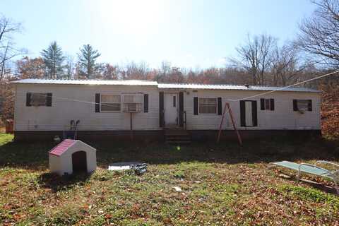 391 US Route 2 W, Wilton, ME 04294