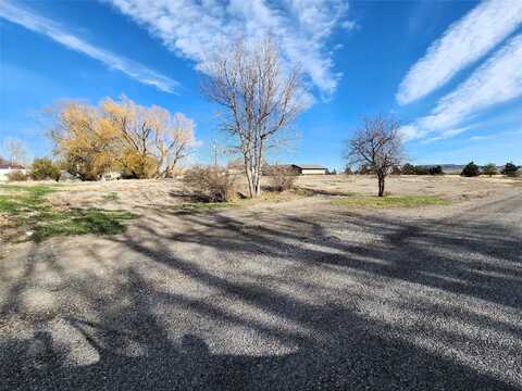 613 4th Avenue SW, Choteau, MT 59422