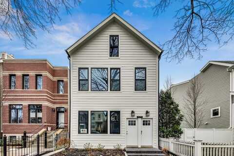 2025 W Melrose Street, Chicago, IL 60618