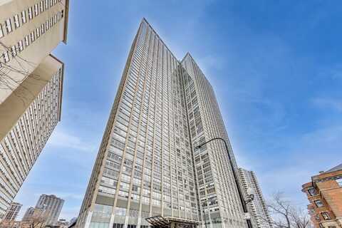 655 W Irving Park Road, Chicago, IL 60613