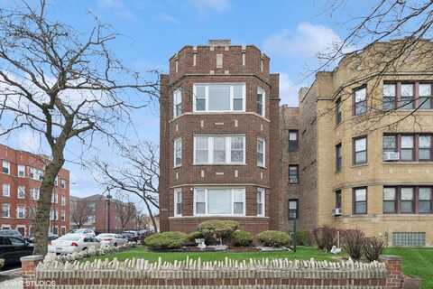7301 S Constance Avenue, Chicago, IL 60649