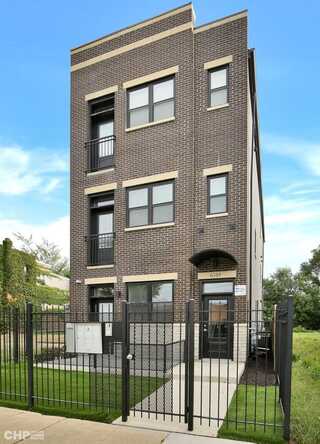 857 E 63rd Street, Chicago, IL 60637