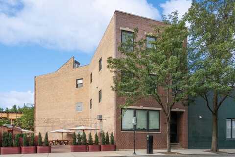 1740 N Milwaukee Avenue, Chicago, IL 60647