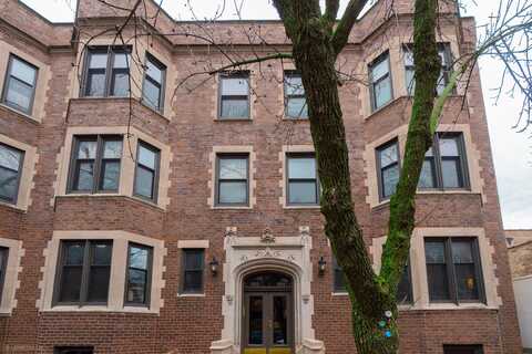 551 W Melrose Street, Chicago, IL 60657