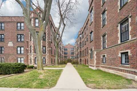 580 Sheridan Square, Evanston, IL 60202