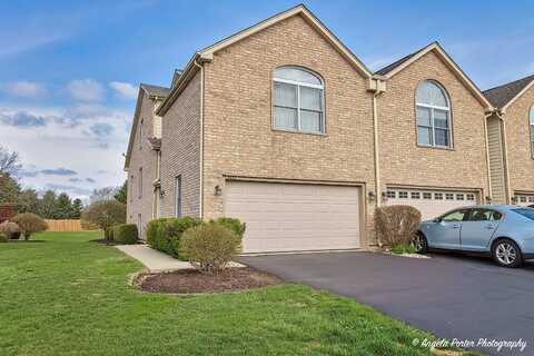 5832 Fieldstone Trail, McHenry, IL 60050