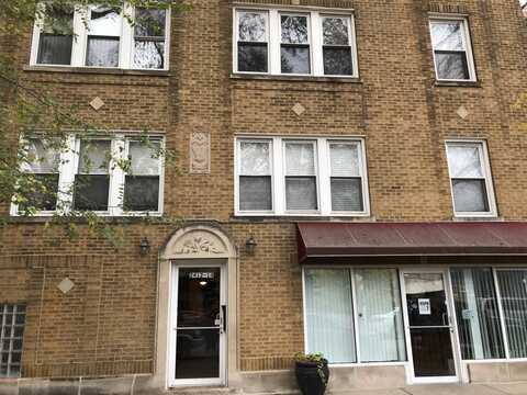 2412 W Ardmore Avenue, Chicago, IL 60659