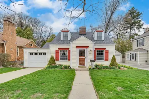 380 Congdon Avenue, Elgin, IL 60120