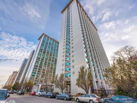 3600 N Lake Shore Drive, Chicago, IL 60613