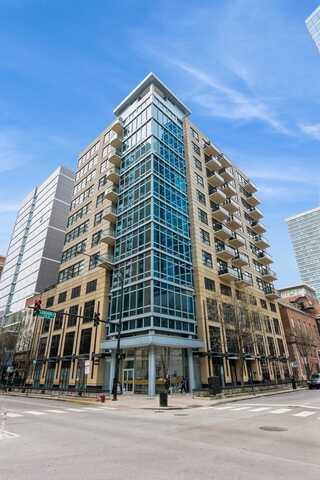 101 W Superior Street, Chicago, IL 60654