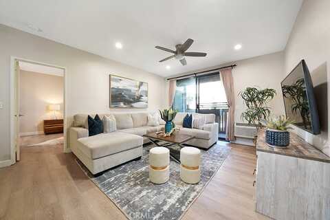 20702 El Toro Road, Lake Forest, CA 92630