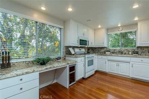 330 W California Boulevard, Pasadena, CA 91105