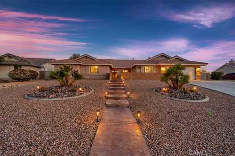 18815 Sahale Lane, Apple Valley, CA 92307