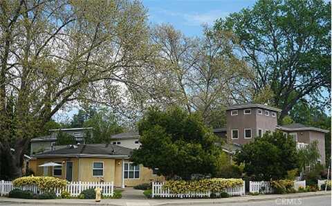 8055 Portola Road, Atascadero, CA 93422