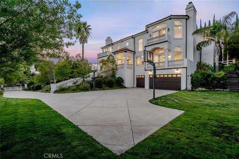 166 Dapplegray Road, Bell Canyon, CA 91307