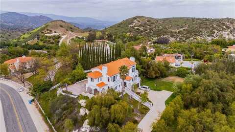 166 Dapplegray Road, Bell Canyon, CA 91307