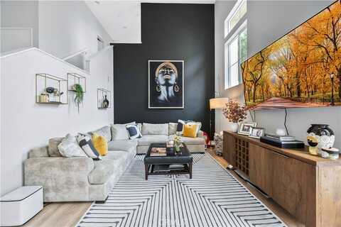 372 W Linden Drive, Orange, CA 92865