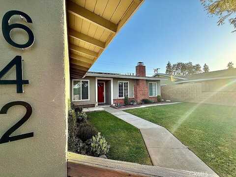 642 W Wilson Street, Costa Mesa, CA 92627