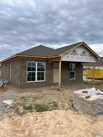 12540 Sommers Road, Athens, AL 35611