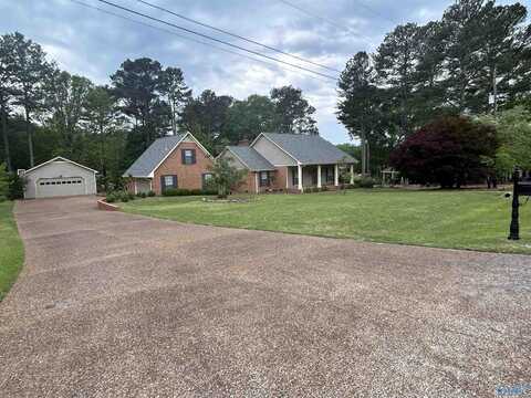 110 Cochran Lane, Albertville, AL 35951