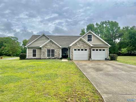 27 Sparks Street, Trinity, AL 35673
