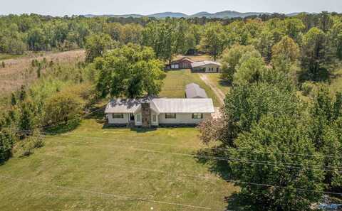 4465 Riddles Bend Road, Rainbow City, AL 35906