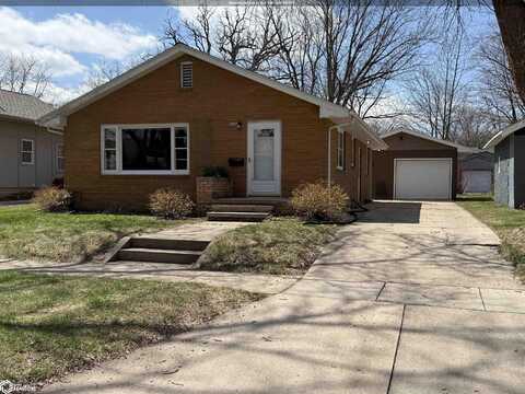 207 S 13Th Street, Clear Lake, IA 50428