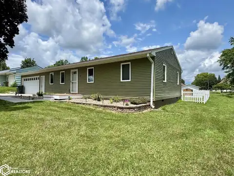 102 W Cherry Street, Danville, IA 52623