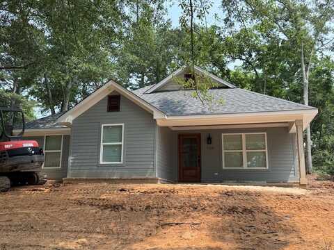 120 Clay St, Water Valley, MS 38965