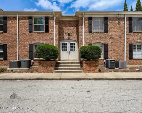 5201 ATLANTIC Boulevard, Jacksonville, FL 32207