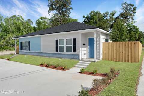 6703 BAKERSFIELD Drive, Jacksonville, FL 32210