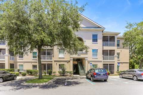 8601 BEACH Boulevard, Jacksonville, FL 32216