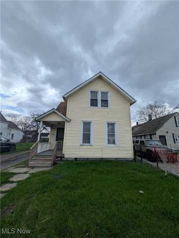 3369 E 49th Street, Cleveland, OH 44127