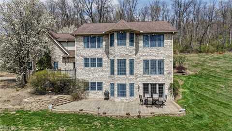 8865 Private Road 343, Millersburg, OH 44654