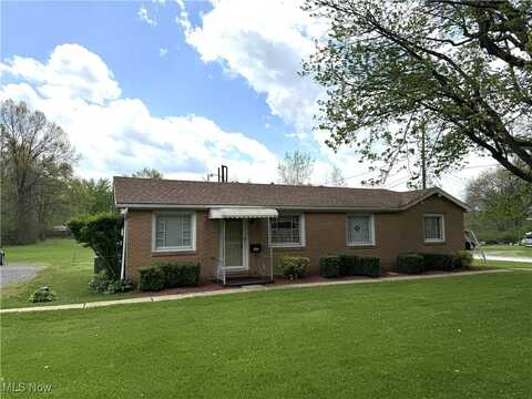 16585 Milton Avenue, Lake Milton, OH 44429
