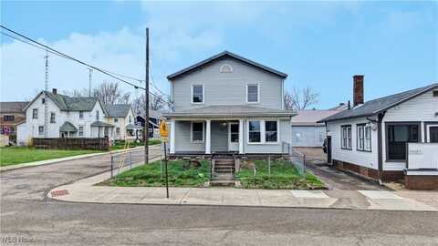 2511 4th Street NW, Canton, OH 44708