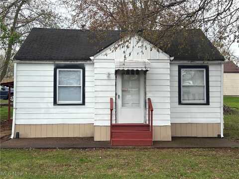 2090 Mckinley Avenue, Lorain, OH 44055