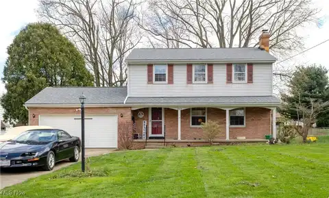 2949 Algonquin Drive, Poland, OH 44514