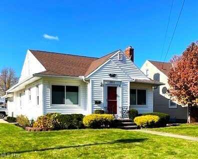 2814 Westmoor Road, Rocky River, OH 44116