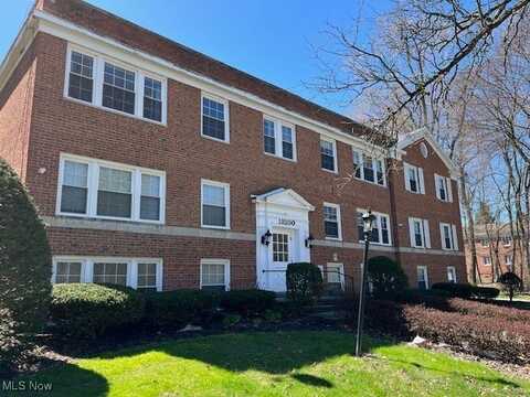 13200 Fairhill unit: 7, Shaker Heights, OH 44120