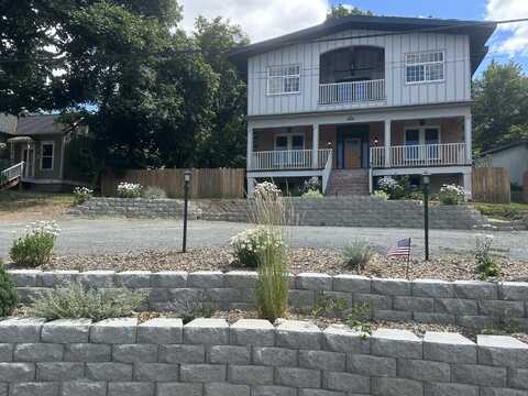 640 ELM ST, COLVILLE, WA 99114