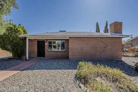 32 North Palomas Avenue, Tucson, AZ 85745