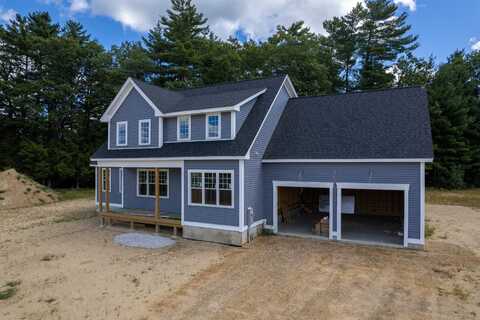 8 Stone Creek Drive, Brentwood, NH 03833