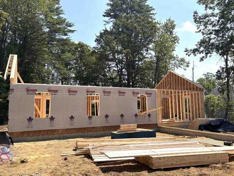 225 Kendall Street, Franklin, NH 03235