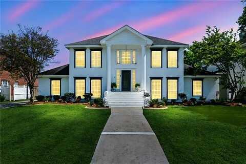 126 WOODCHASE Drive, Belle Chasse, LA 70037