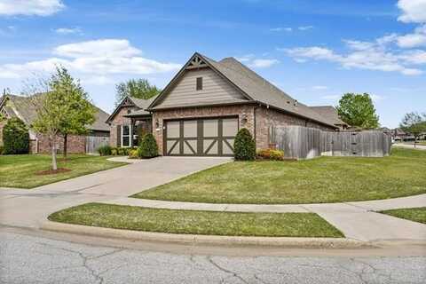 929 S 71st Street, Broken Arrow, OK 74014