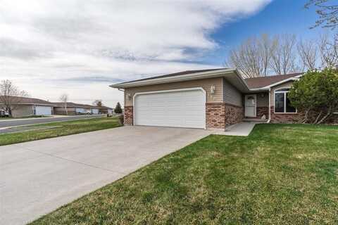 122 Buena Vista Ave, Cody, WY 82414