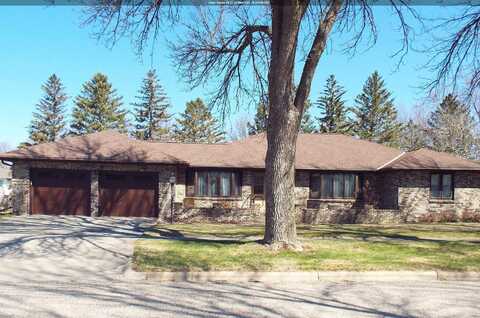 916 NE 5th Street, Sibley, IA 51249